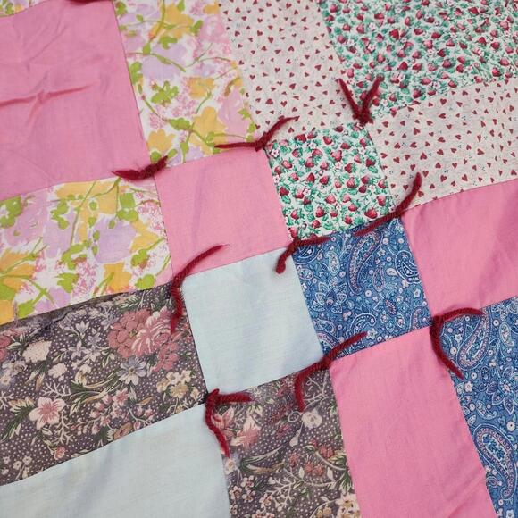 Cozy Handmade Patchwork Quilt Blanket - Picture 8 of 12